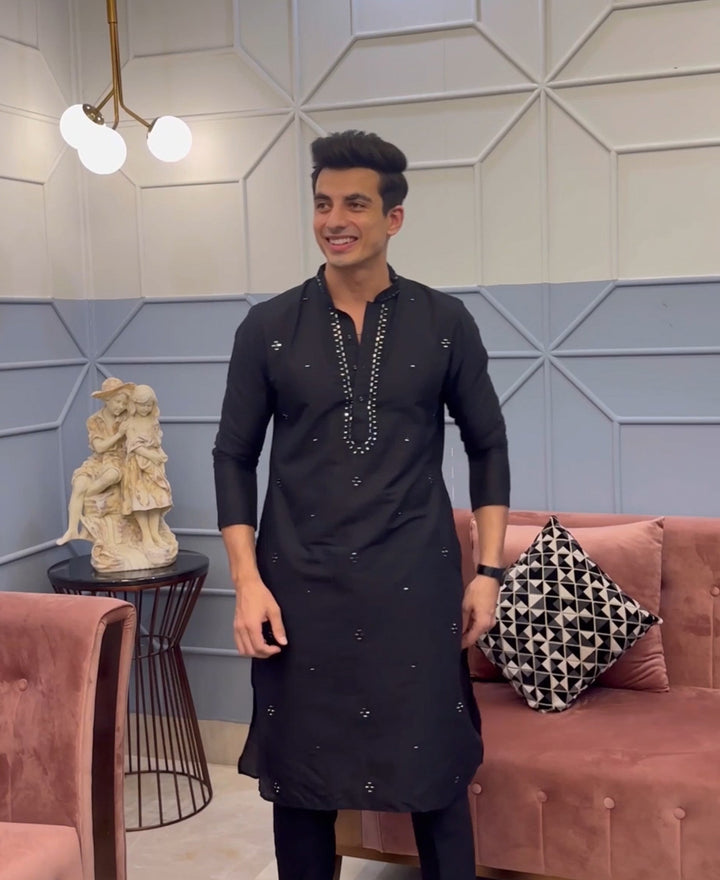 Black Cotton Silk Mirror Work Kurta | SHOBITAM