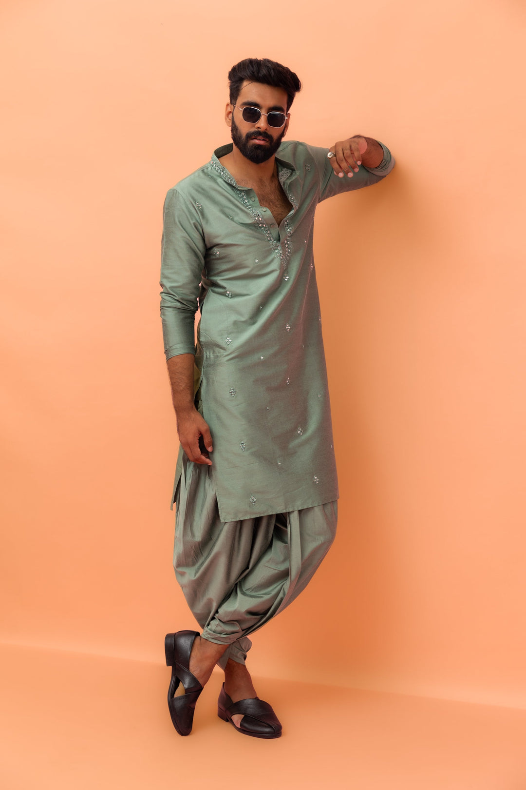 Green  Cotton Blend Mirror Work Long Kurta | SHOBITAM