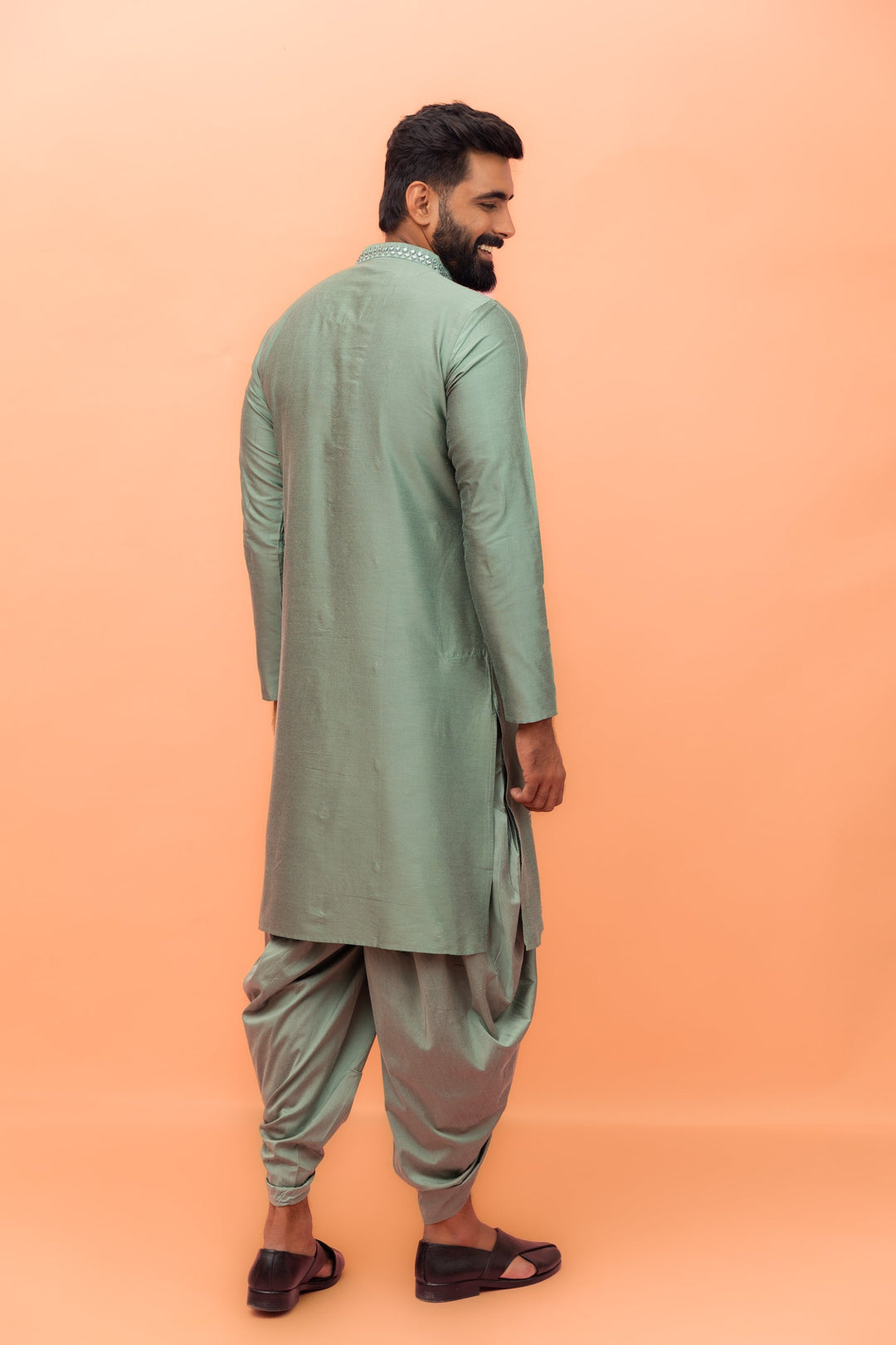 Green  Cotton Blend Mirror Work Long Kurta | SHOBITAM