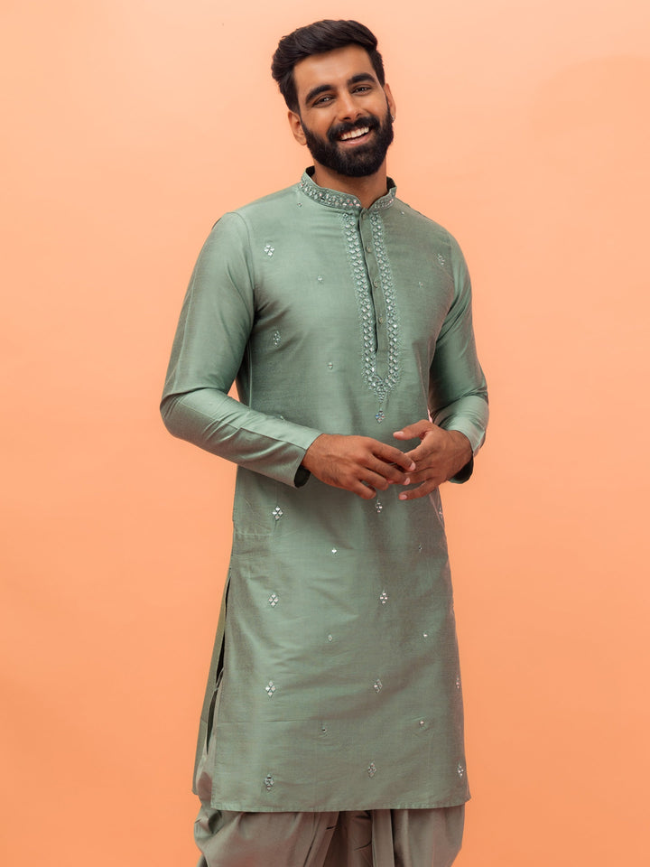 Green  Cotton Blend Mirror Work Long Kurta | SHOBITAM
