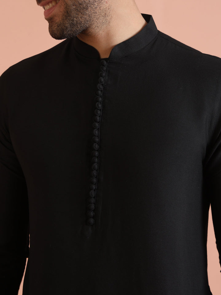 Black Solid Mid Kurta | SHOBITAM