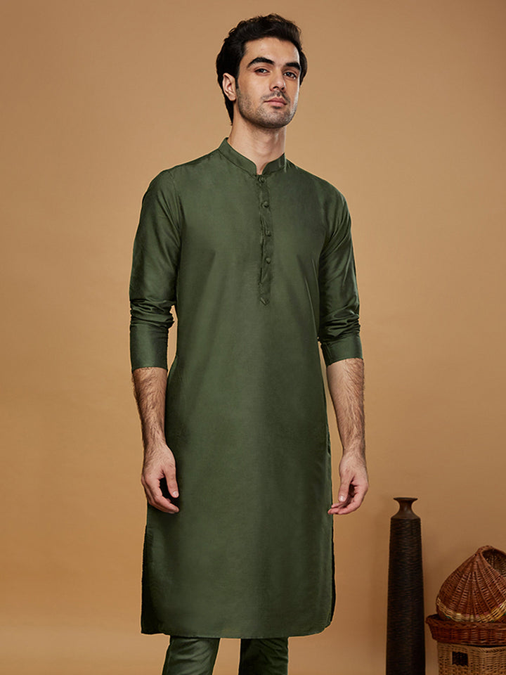 Green Silk Blend Solid Long Kurta | SHOBITAM