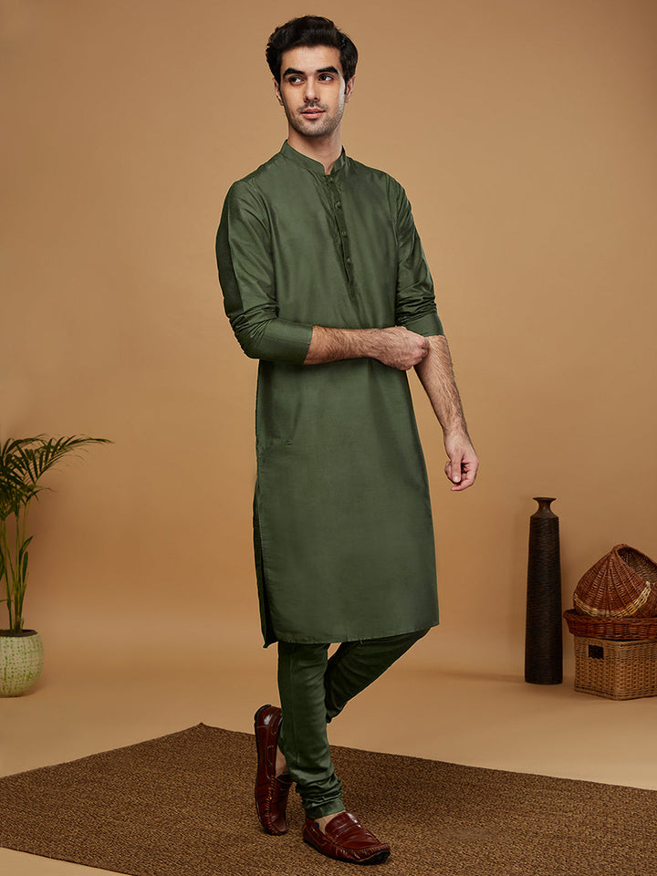 Green Silk Blend Solid Long Kurta | SHOBITAM
