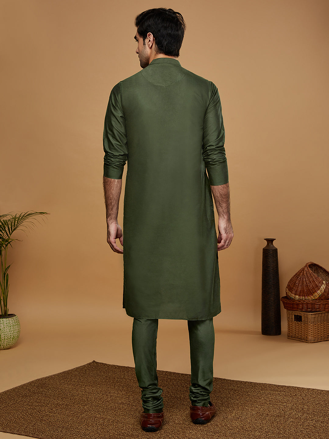 Green Silk Blend Solid Long Kurta | SHOBITAM