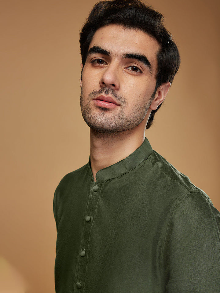 Green Silk Blend Solid Long Kurta | SHOBITAM
