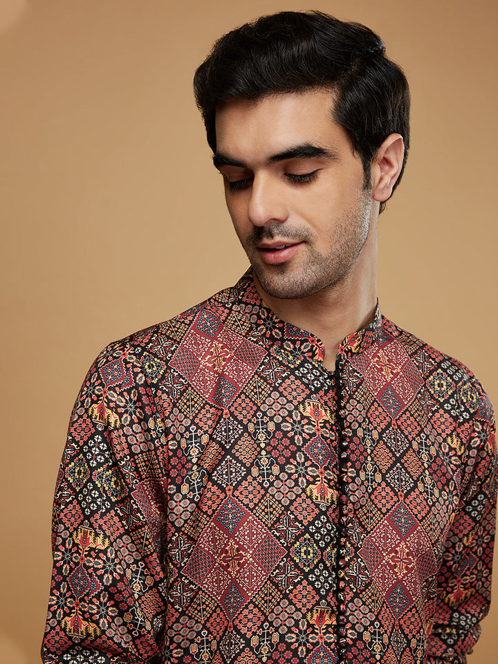 Multicolor Cotton Geometric Printed Kurta | SHOBITAM