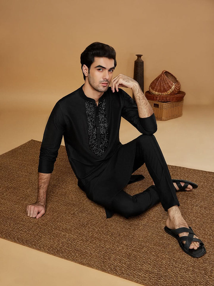 Black Embroidered Silk Blend Kurta | SHOBITAM