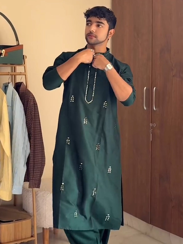 Dark Green Silk Blend Mirror Work Kurta | SHOBITAM