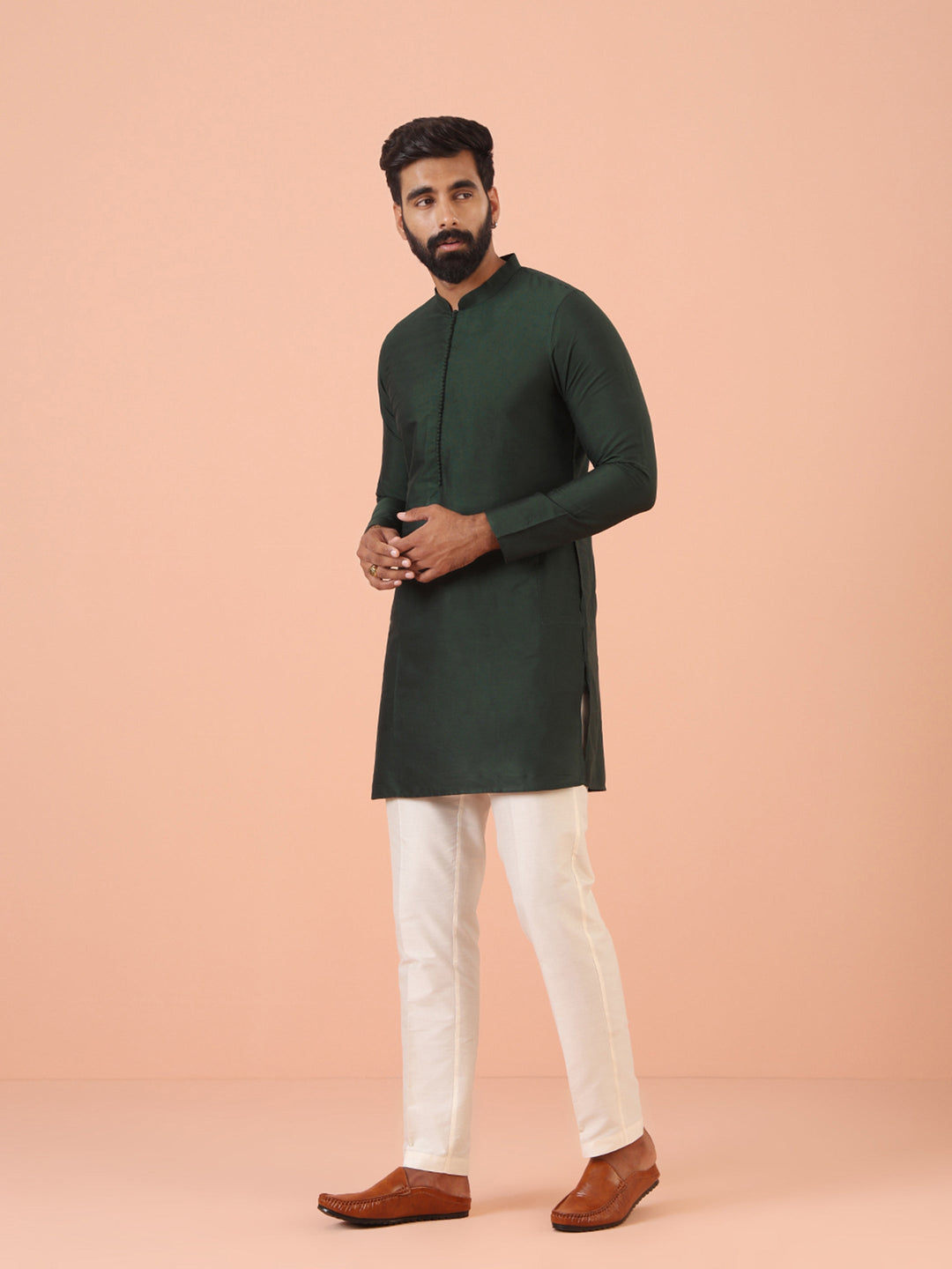 Green Silk Blend Solid Mid Kurta with Trouser | SHOBITAM