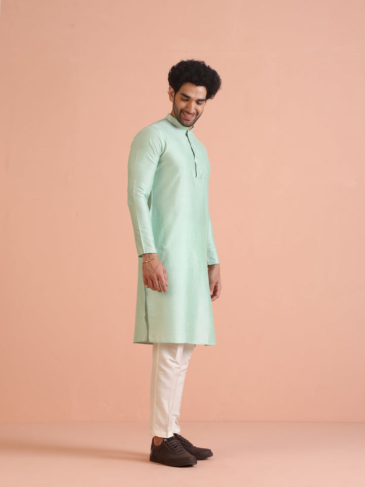Men Green Solid Ethnic Motifs Kurta | SHOBITAM