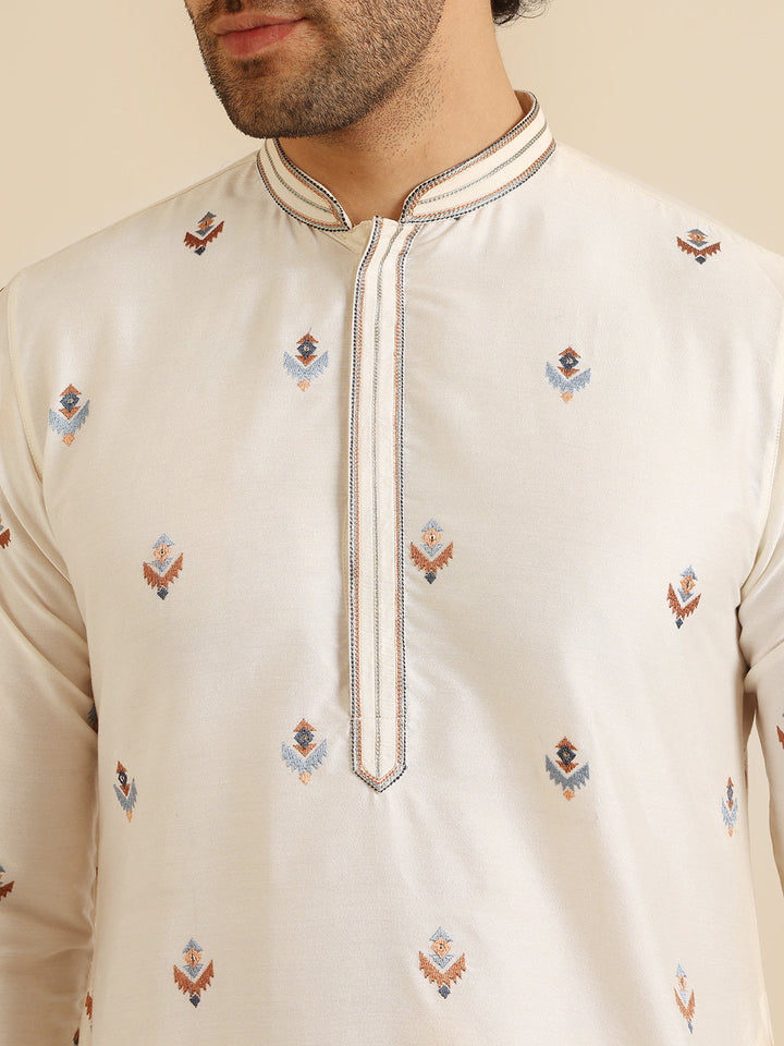 Cream Silk Blend Embroidered Kurta | SHOBITAM