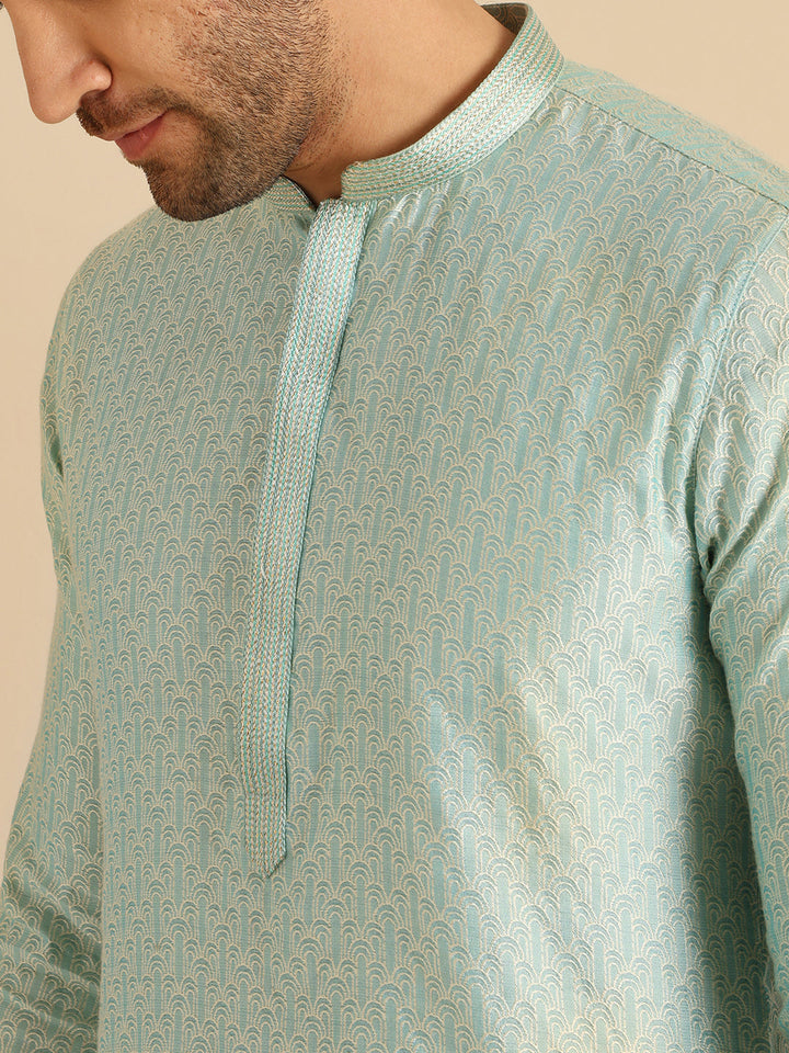 Light Green Printed Cotton Blend Kurta | SHOBITAM