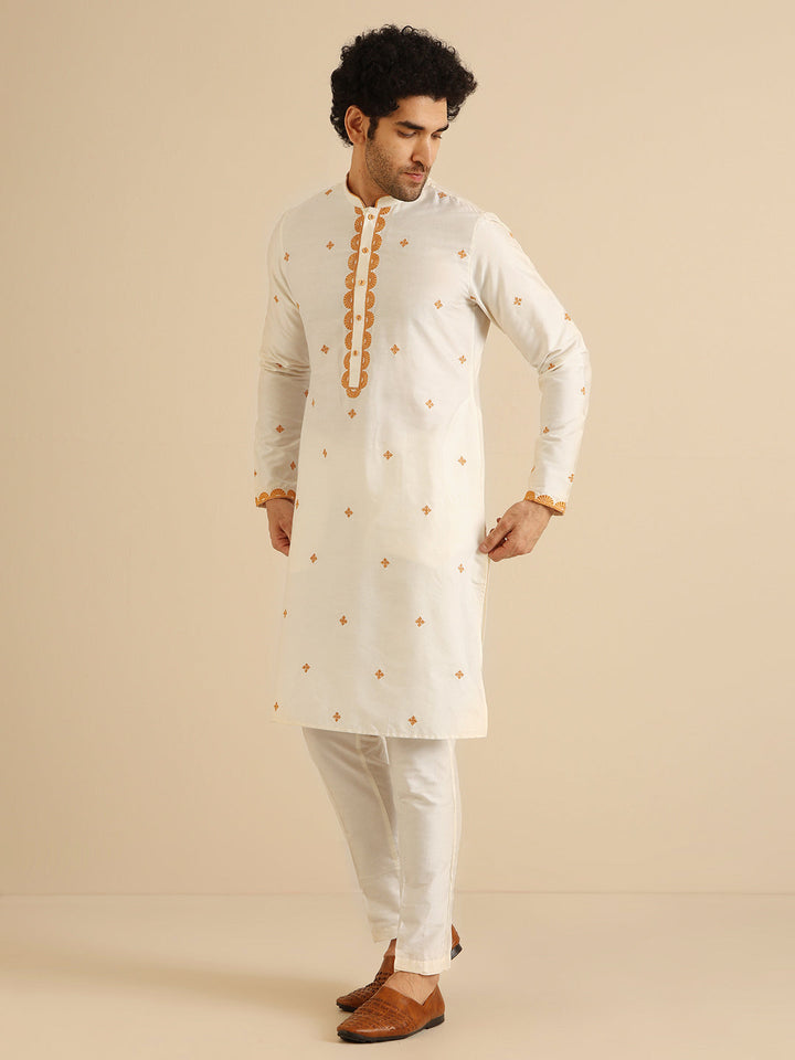 Off White Silk Blend Golden Embroidered Kurta | SHOBITAM