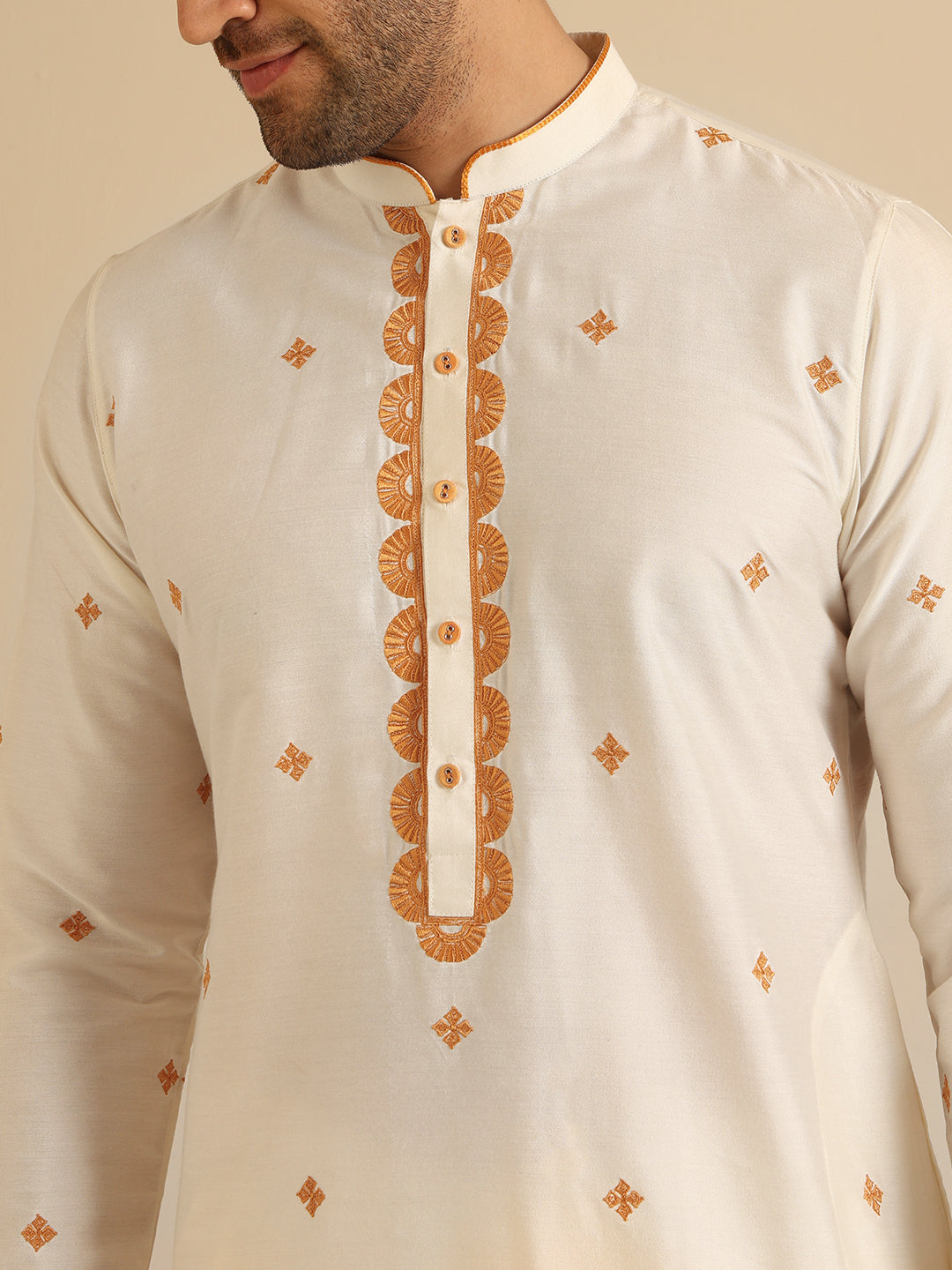 Off White Silk Blend Golden Embroidered Kurta | SHOBITAM