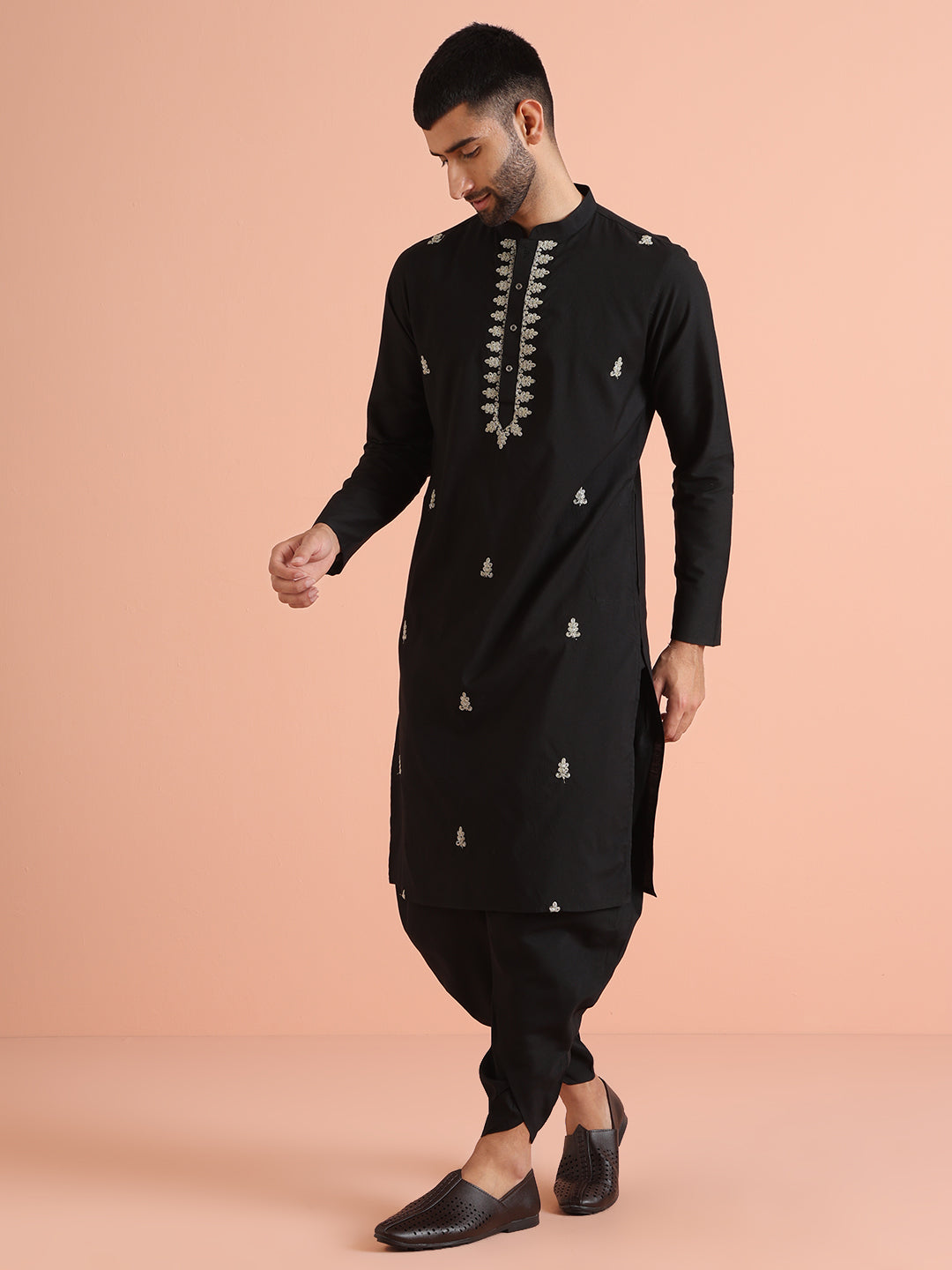 Black Kurta with Silver Thread Embroidery | SHOBITAM