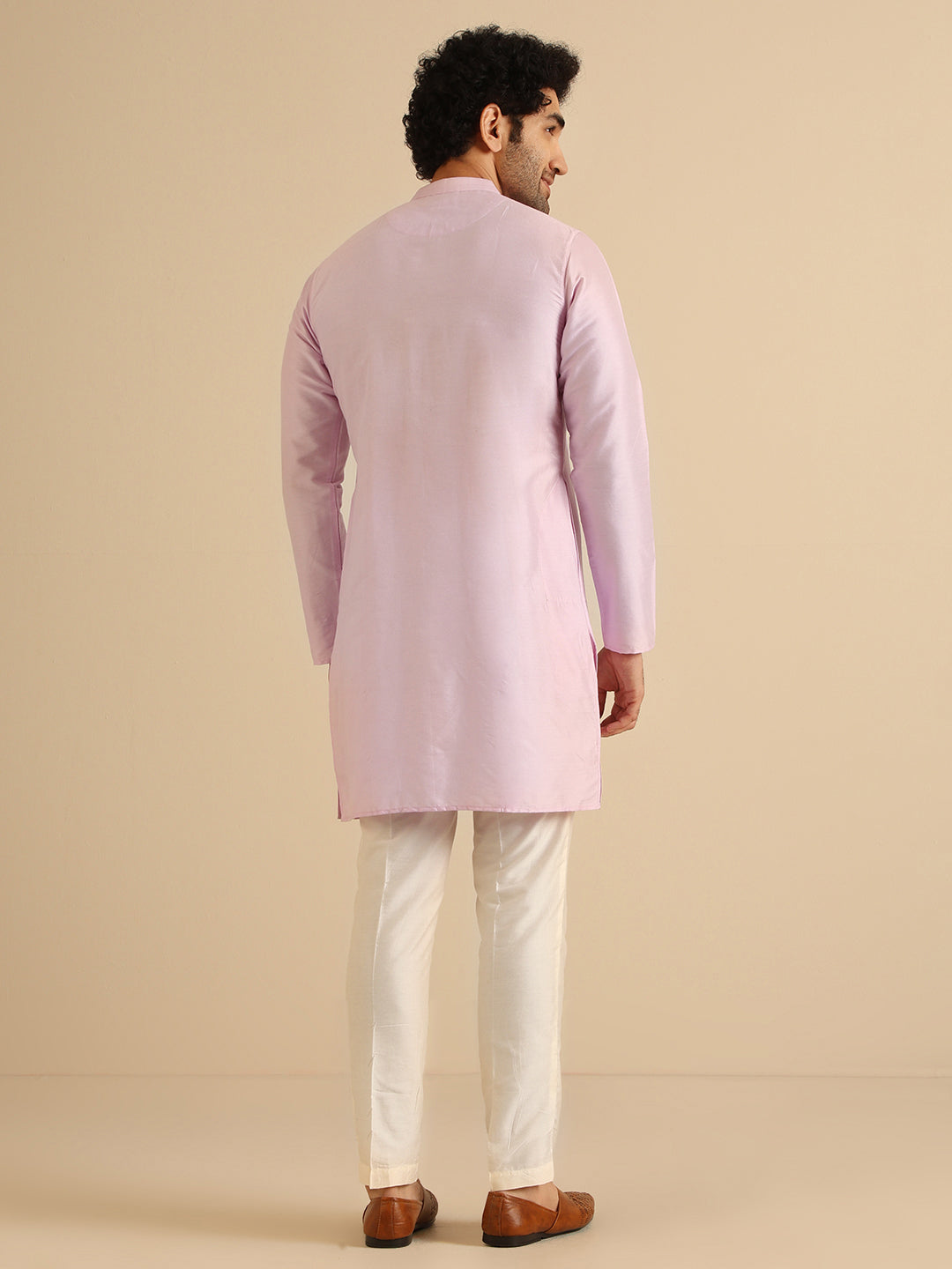 Men Lavender Mid Kurta | SHOBITAM