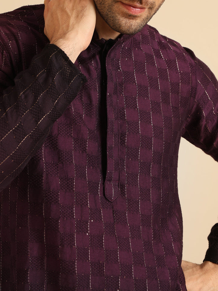 Wine to Black Ombre Check-Textured Long Kurta | SHOBITAM