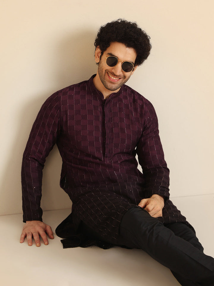 Wine to Black Ombre Check-Textured Long Kurta | SHOBITAM