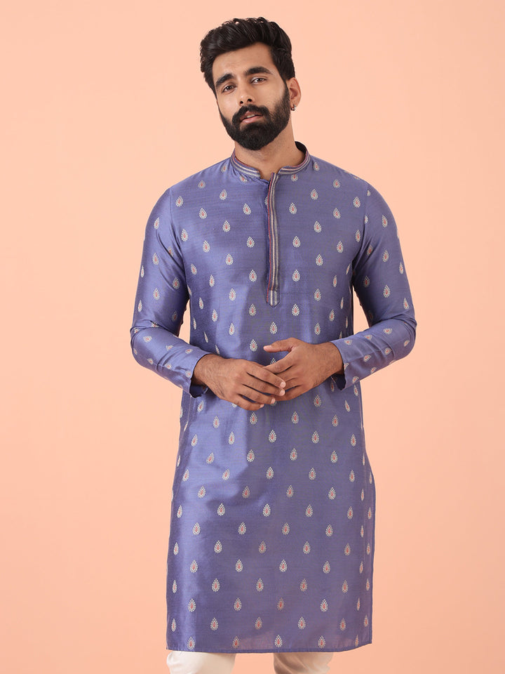 Lavender Kurta with Silver Buta Print and Contrast Placket | SHOBITAM