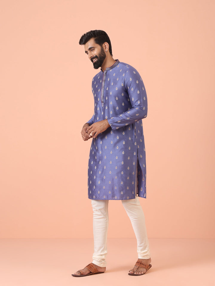 Lavender Kurta with Silver Buta Print and Contrast Placket | SHOBITAM