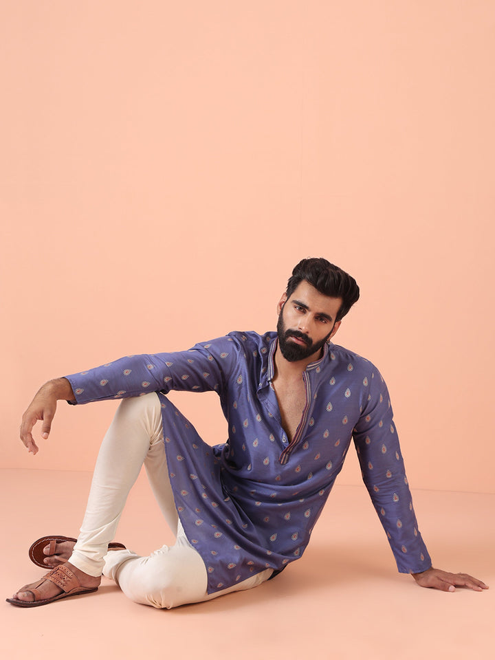 Lavender Kurta with Silver Buta Print and Contrast Placket | SHOBITAM