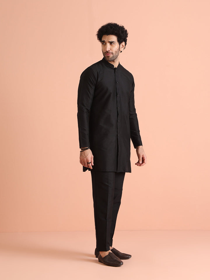 Men Black Slim Fit Solid Kurta Trousers Set | SHOBITAM