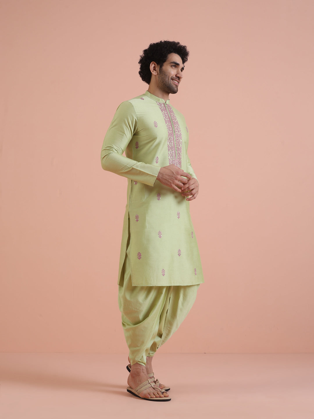 Men Green Embroidered Ethnic Motifs Kurta | SHOBITAM
