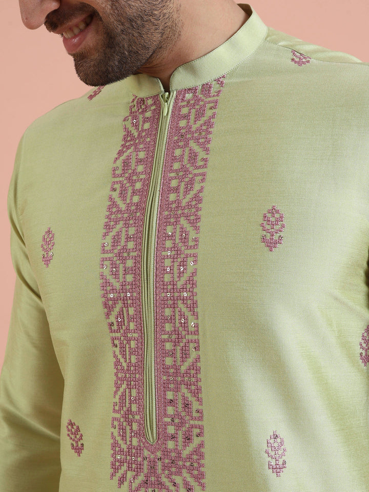 Men Green Embroidered Ethnic Motifs Kurta | SHOBITAM