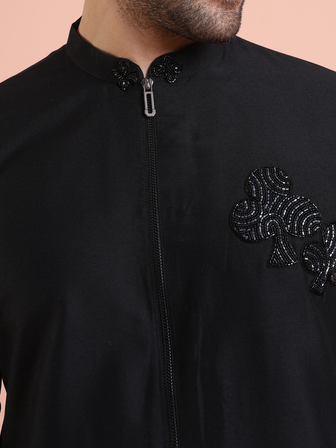 Men Black Solid Kurta with Patch Work | SHOBITAM