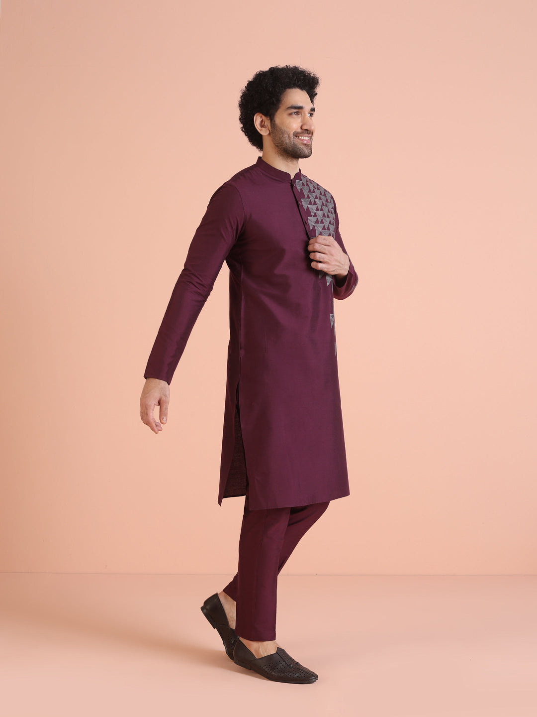 Men Wine Printed Geometric Kurta | SHOBITAM