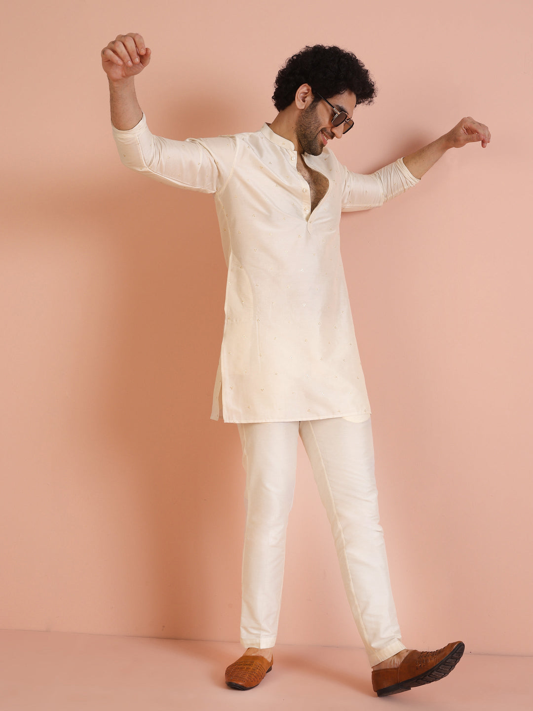 Men Off White Embroidered Kurta with Sequinned  | SHOBITAM