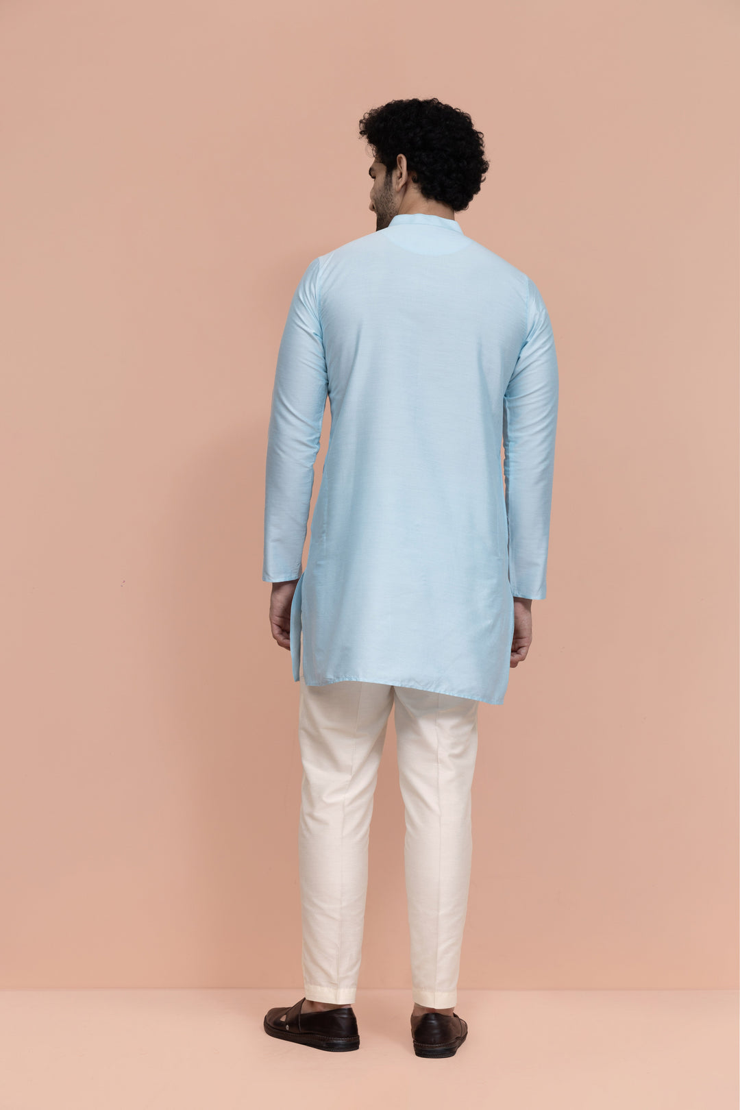 Men Blue Solid Kurta  | SHOBITAM