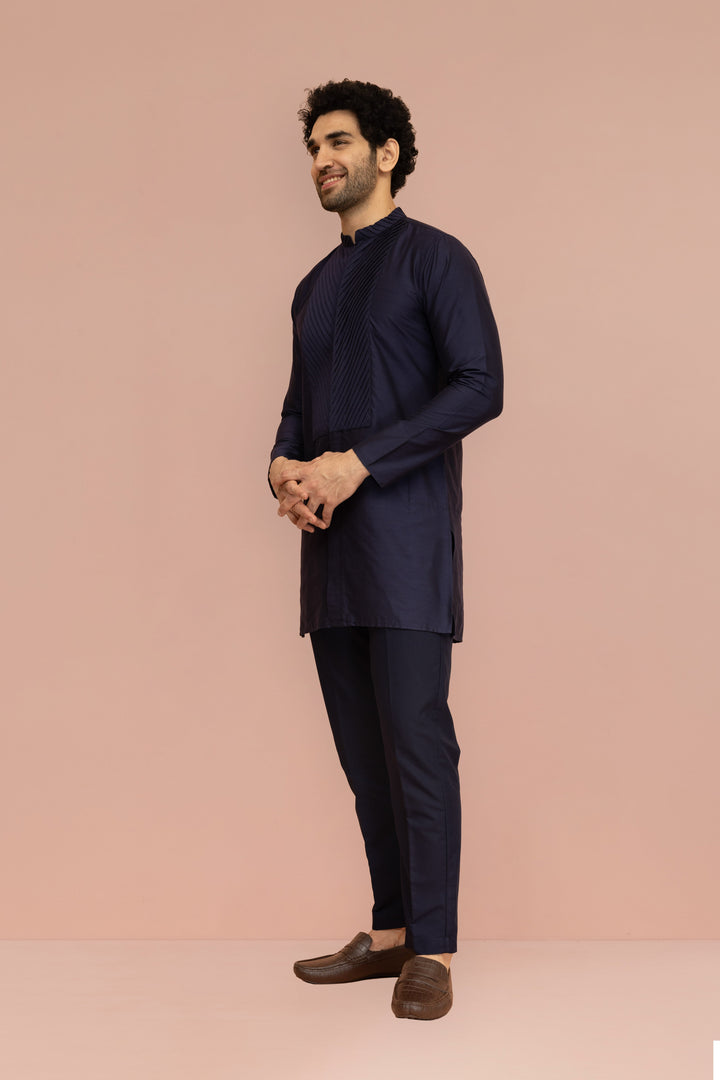 Men Navy Blue Yoke Design Pleating Front Open Kurta | SHOBITAM