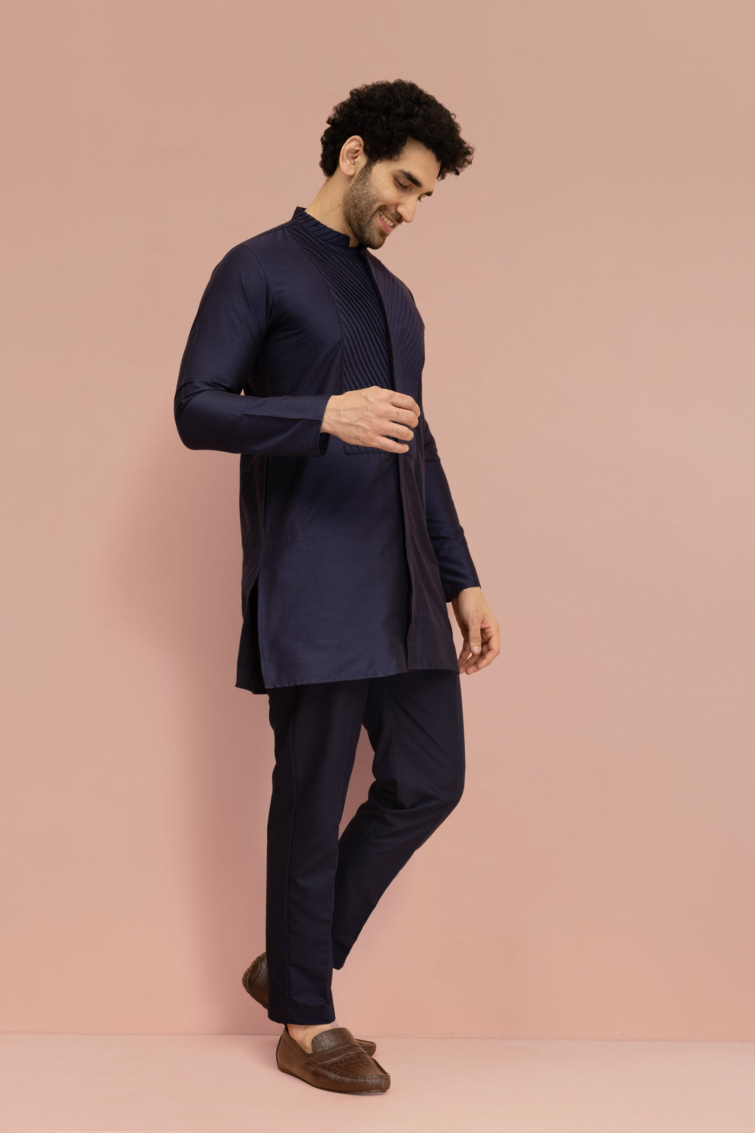 Men Navy Blue Yoke Design Pleating Front Open Kurta | SHOBITAM