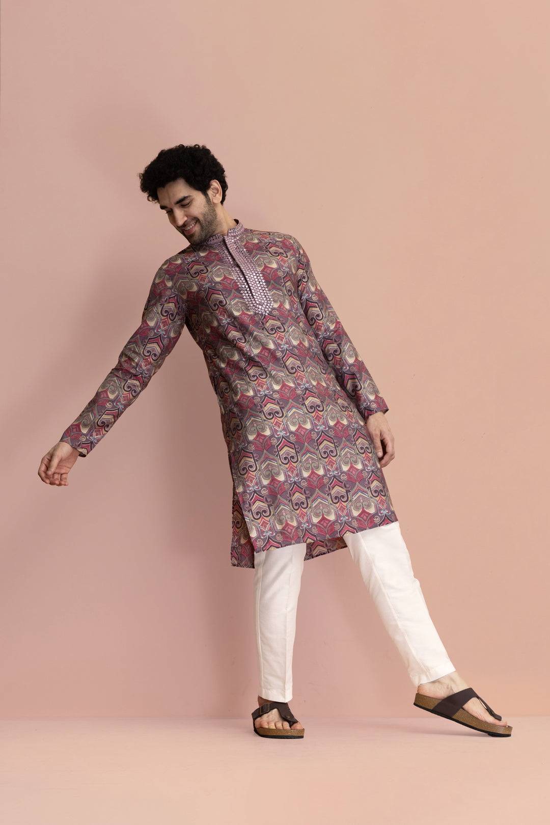 Men Mauve Printed Abstract Kurta | SHOBITAM
