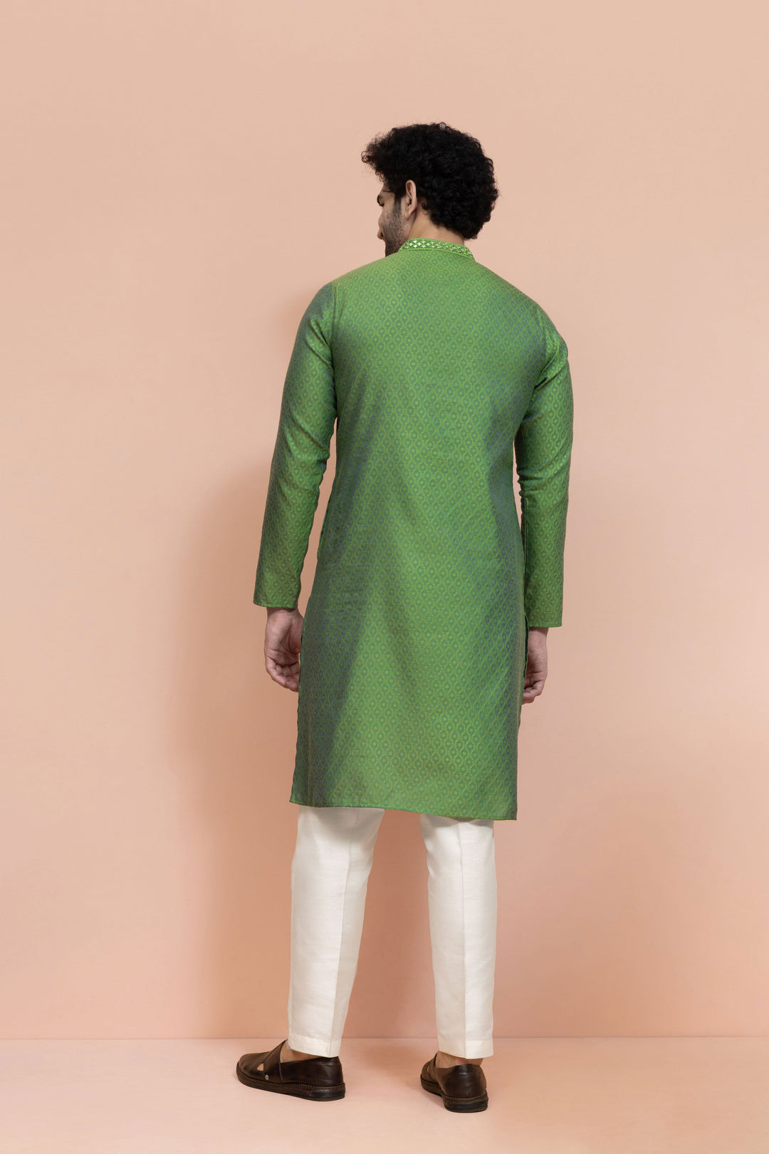 Men Green Ethnic Motifs Mirror work Kurta | SHOBITAM