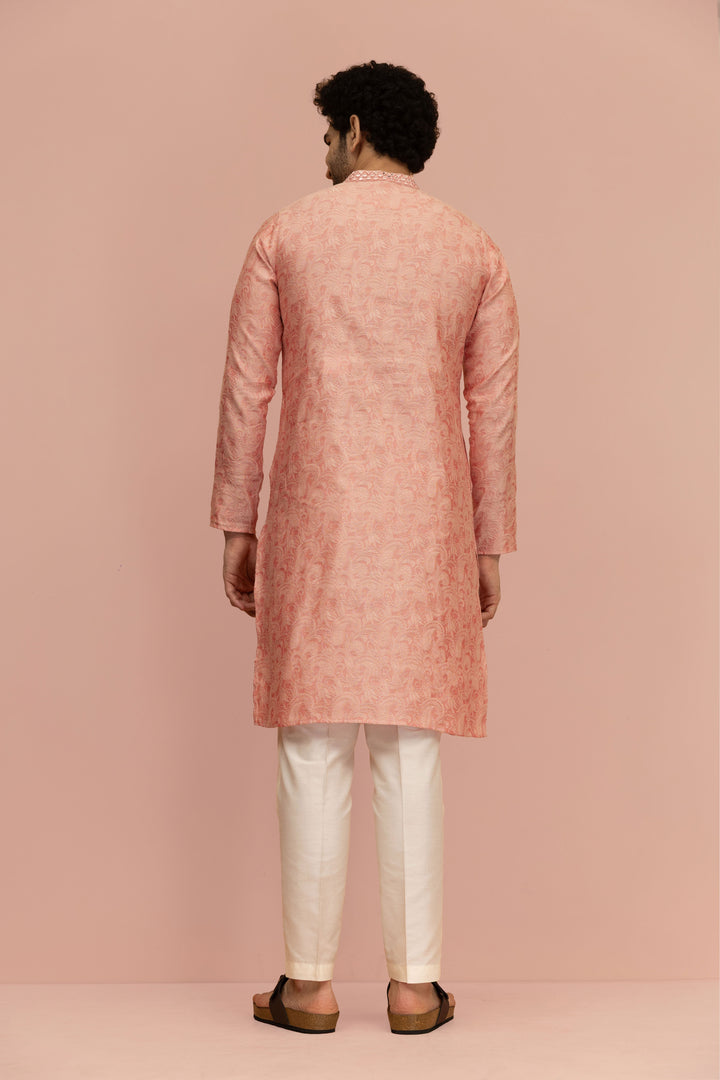 Peach Paisley Print Mirror Work Kurta | SHOBITAM