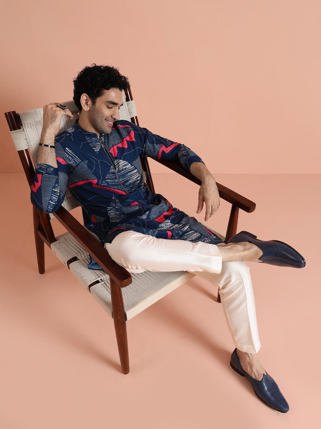 Navy Kurta with Abstract Red Print | SHOBITAM