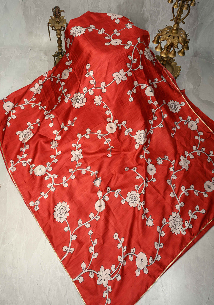 Dark Red Pure Handloom Silk Saree with Kalamkari Handpainted Floral Design and Lace Border  | SILK MARK CERTIFIED