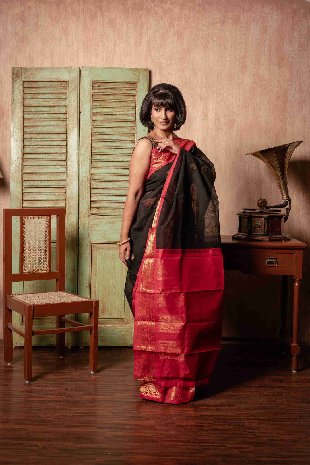 Krsna Kumkum - Handwoven Gadwal Cotton Saree | SHOBITAM