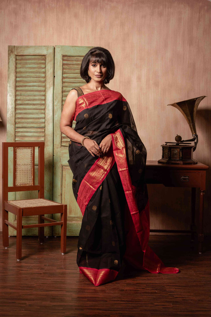 Krsna Kumkum - Handwoven Gadwal Cotton Saree | SHOBITAM