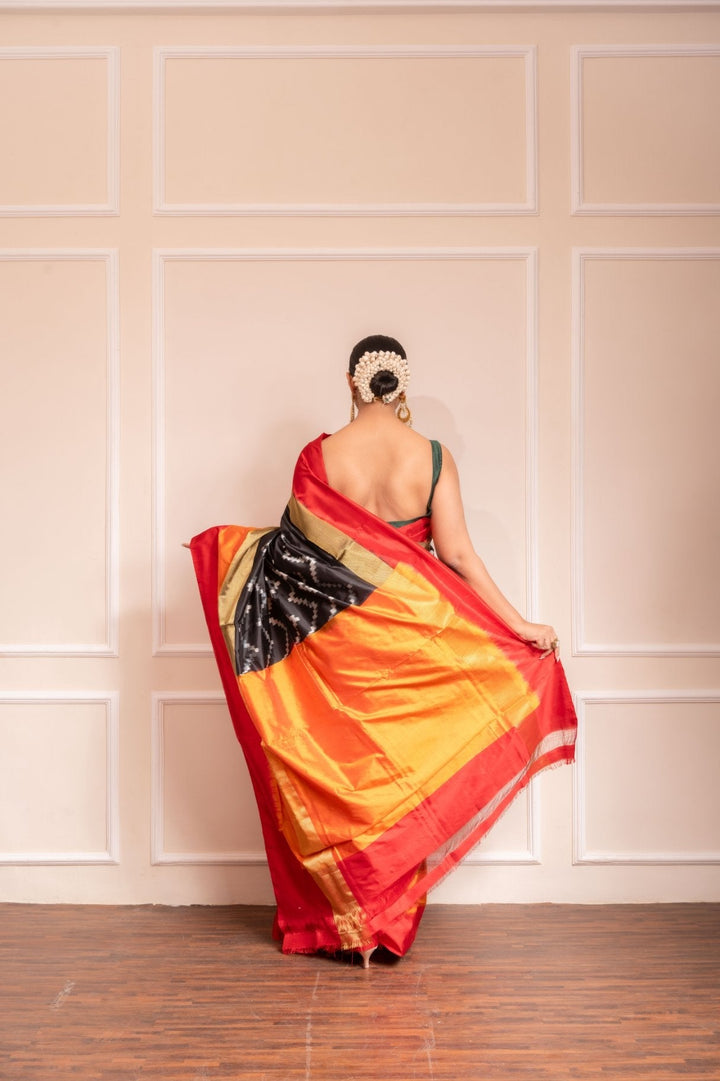 The Modern Era Queen - Handwoven Pochampally Silk Saree | SILK MARK CERTIFIED | SHOBITAM