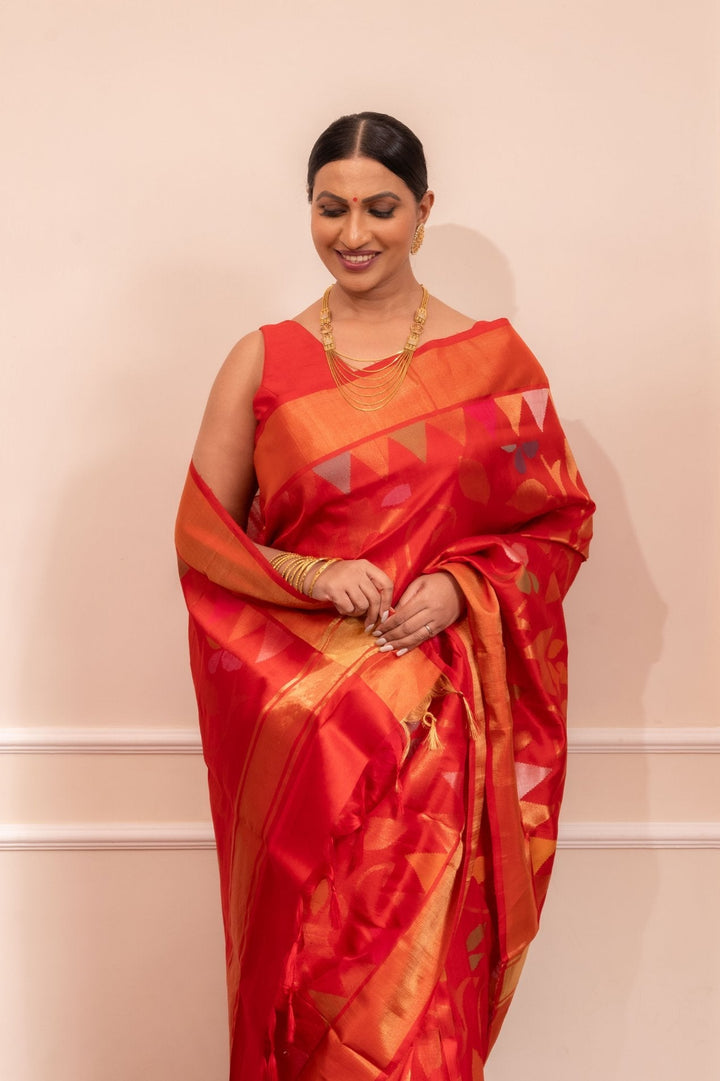 Devi - Royal Handwoven Uppada Jamdani Silk Saree | SILK MARK CERTIFIED | SHOBITAM