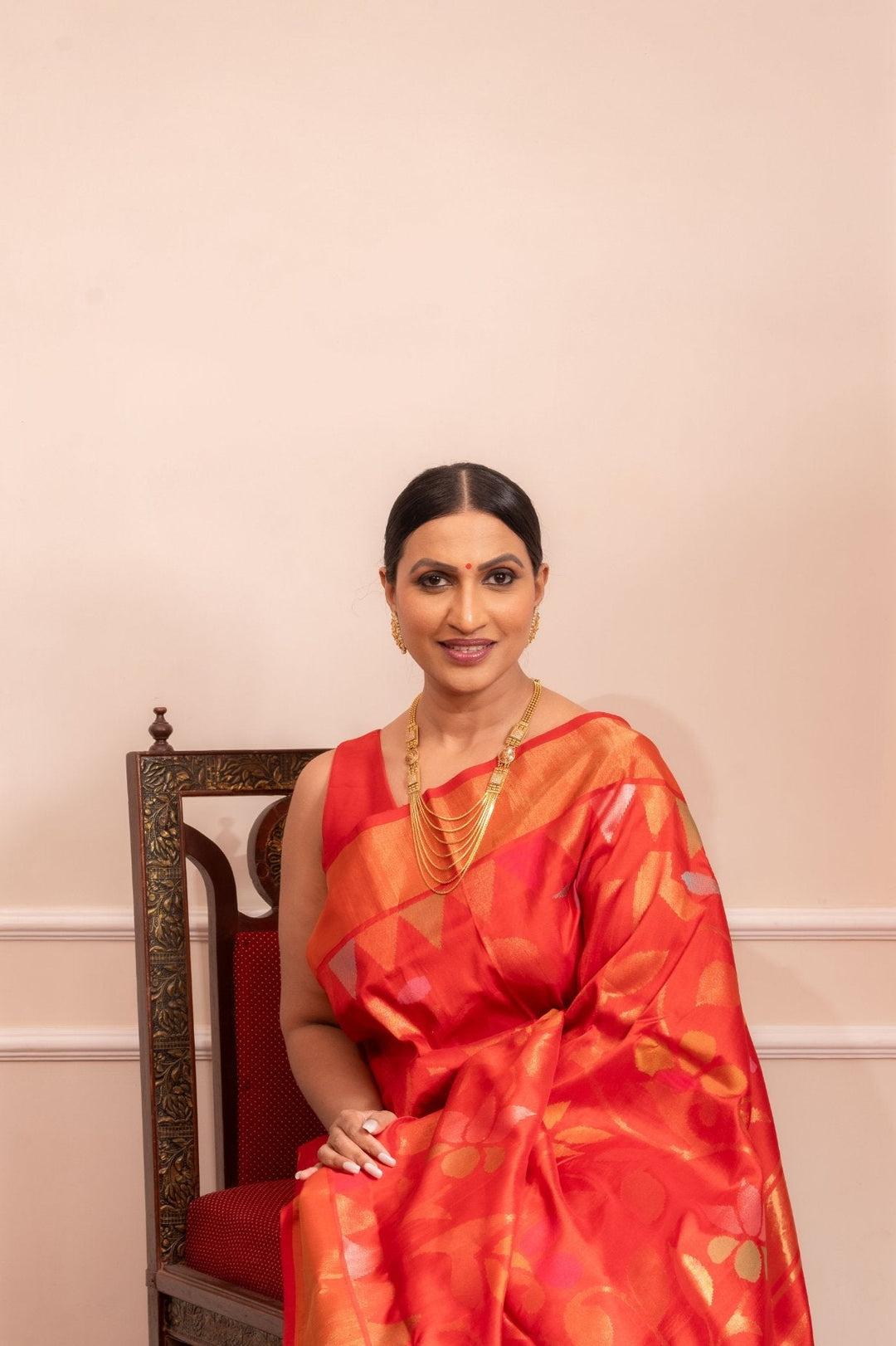 Devi - Royal Handwoven Uppada Jamdani Silk Saree | SILK MARK CERTIFIED | SHOBITAM