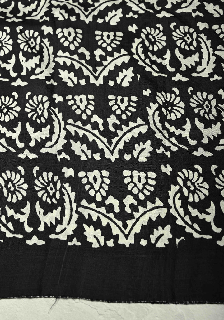 Off White Pure Handloom Silk Saree with Block Print and Contrast Border | SILK MARK CERTIFIED