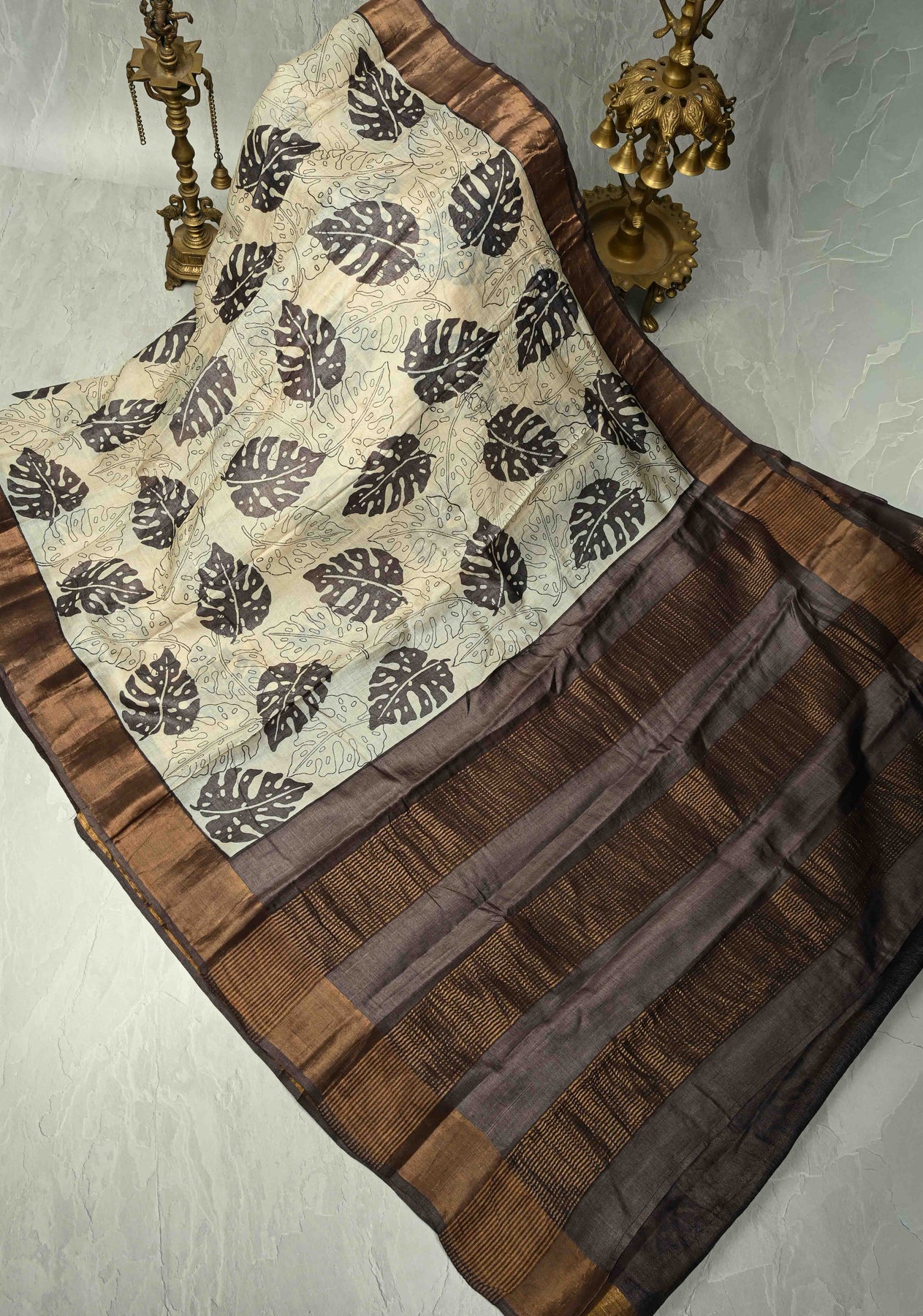 Natural Color Pure Handloom Jari Tussar Silk Saree with Handblock Prin ...