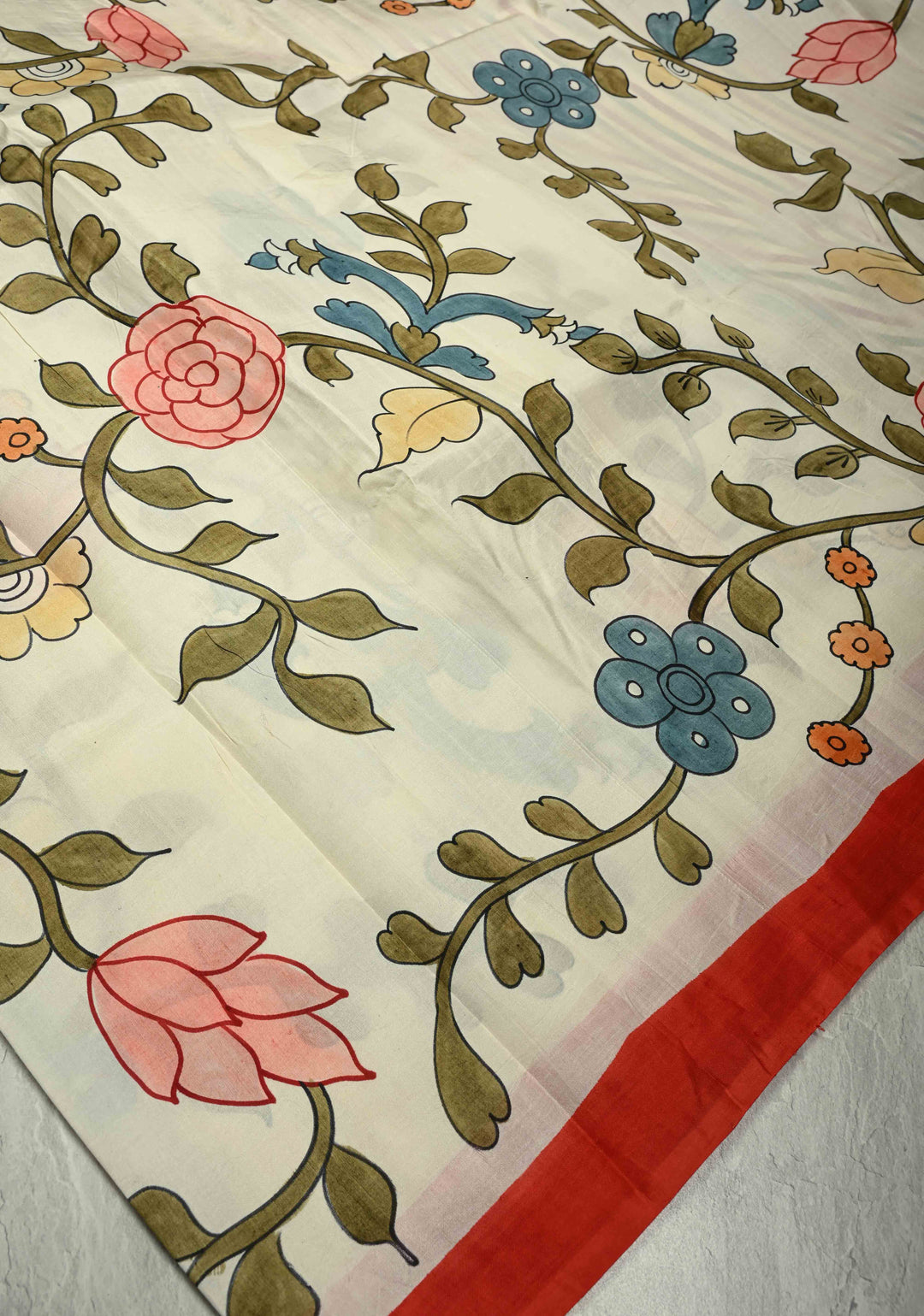 Ivory Pure Bishnupuri Silk Saree with Floral Kalamkari Hand Painted and Contrast Border | SILK MARK CERTIFIED