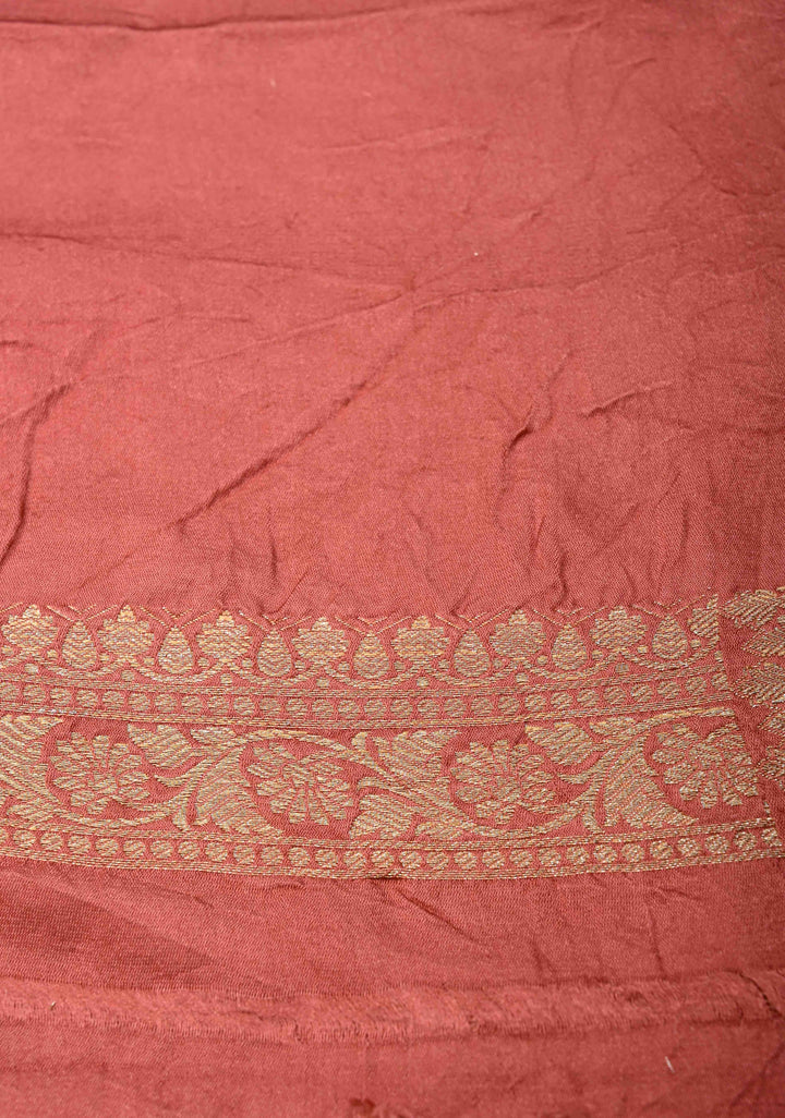 Salmon Pink Velvet Weaving Meenakari Pure Mashru Silk Saree With Floral Zari buttas And Paisley Border|  SILK MARK CERTIFIED