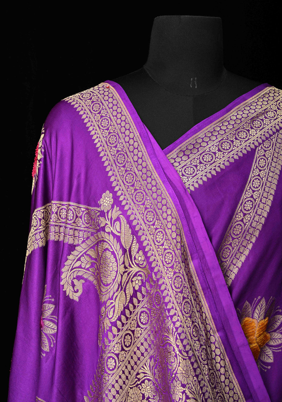 Purple Diagonal Stripes Koniya Motifs Meenakari Velvet embossed Weaving Banarasi Mashru Silk Saree With Zari Border |  SILK MARK CERTIFIED