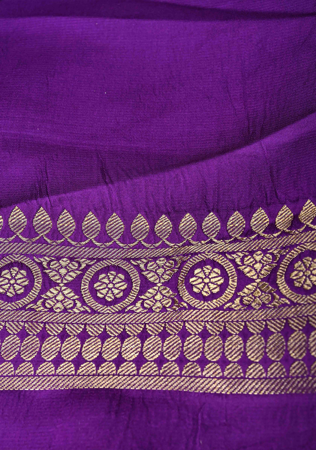 Purple Diagonal Stripes Koniya Motifs Meenakari Velvet embossed Weaving Banarasi Mashru Silk Saree With Zari Border |  SILK MARK CERTIFIED